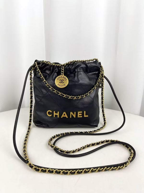 CHANEL 22 Chain Hobe Quilted Calfskin Large