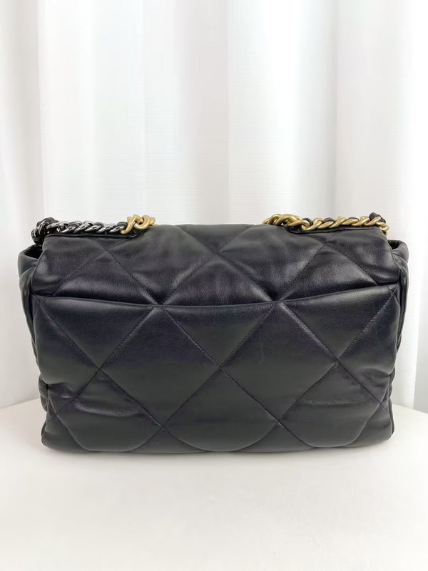 CHANEL 19 Flap Bag Quilted Goatskin Medium