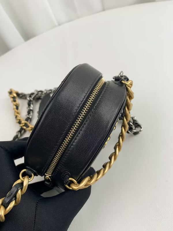 CHANEL 19 Round Clutch with Chain Quilted Leather