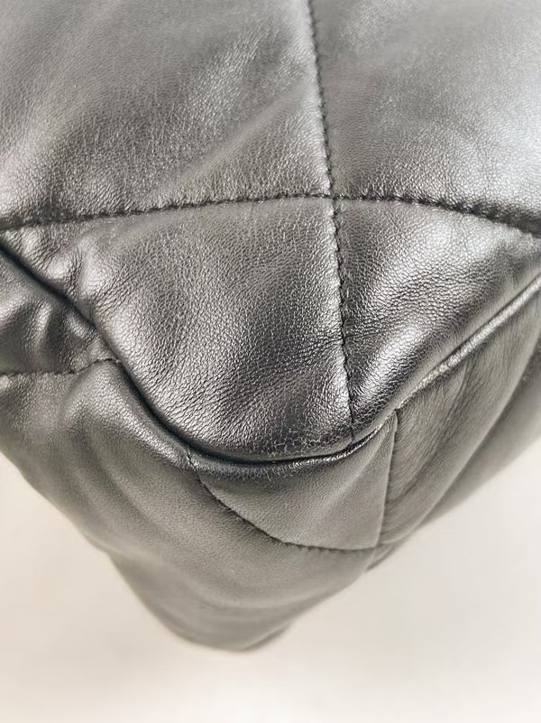 CHANEL 19 Flap Bag Quilted Goatskin Medium