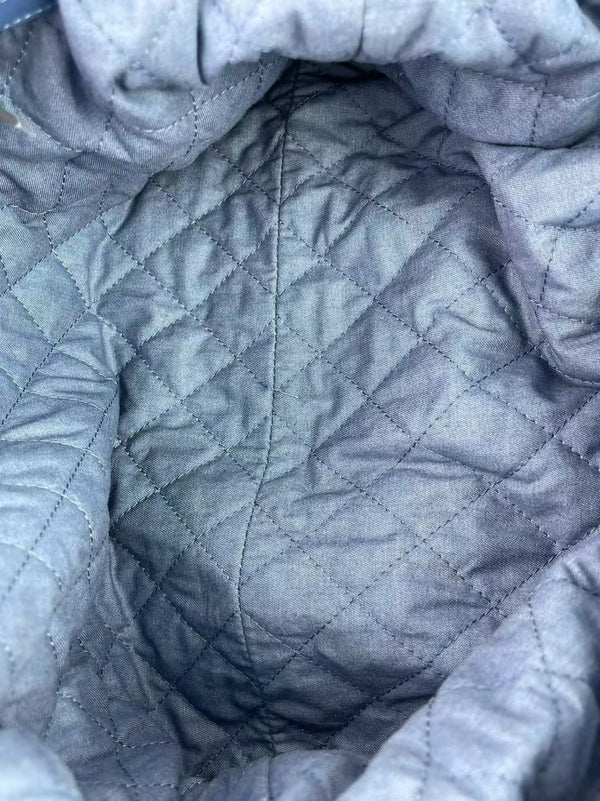 CHANEL 22 Chain Hobo Quilted Denim Medium