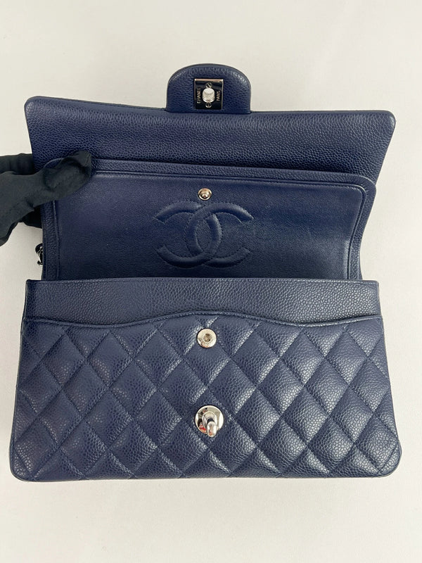 Classic Double Flap Bag Quilted Caviar Medium