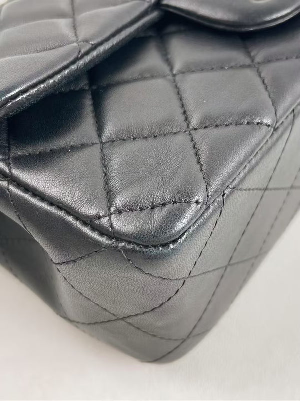 CHANEL Classic Single Flap Bag Quilted Lambskin Mini