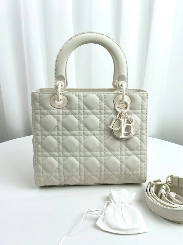 Ultra Matte Lady Dior Bag Cannage Quilt Calfskin Medium