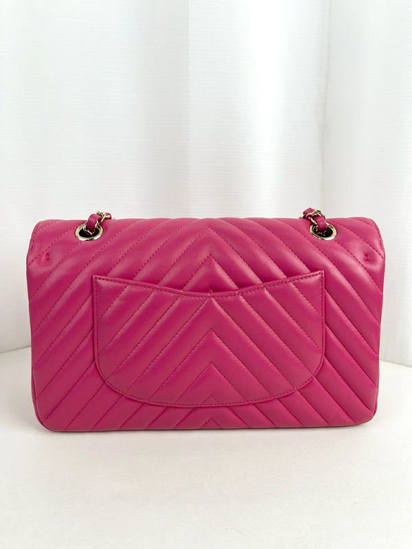 Classic Double Flap Bag Chevron Lambskin Medium