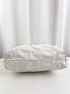 CHANEL 22 Chain Hobo Quilted Calfskin Medium