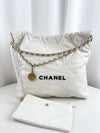CHANEL 22 Chain Hobo Quilted Calfskin Medium
