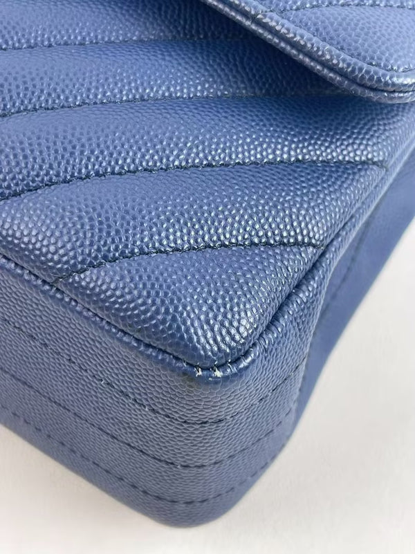 CHANEL Classic Double Flap Bag Quilted Caviar Medium