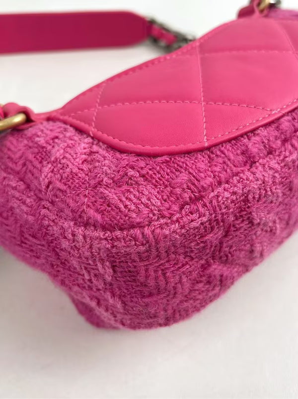 CHANEL 19 Flap Bag Quilted Tweed Small