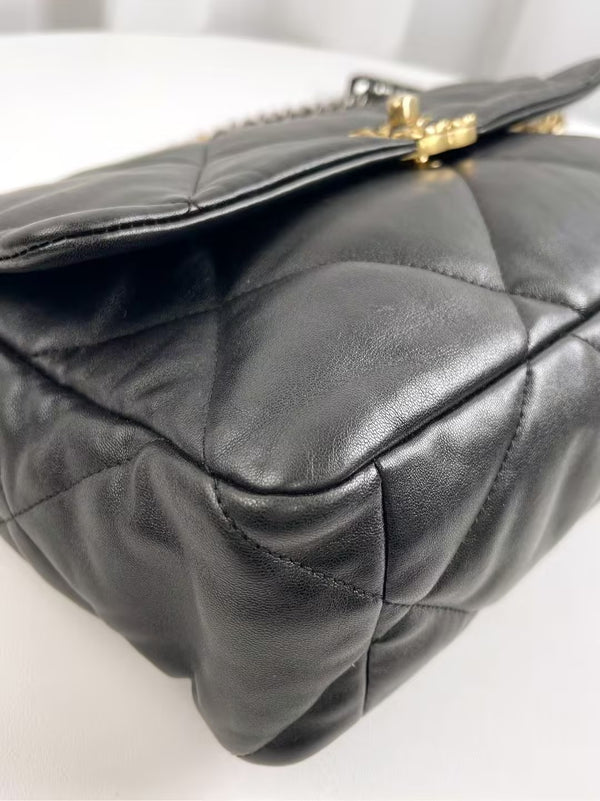 CHANEL 19 Flap Bag Quilted Leather Medium