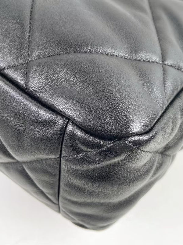 CHANEL 19 Flap Bag Quilted Goatskin Medium