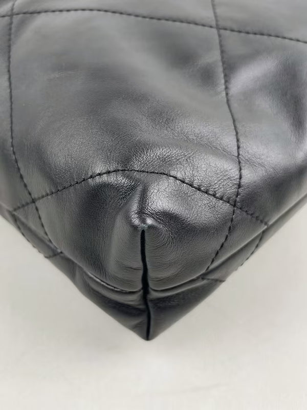CHANEL 22 Chain Hobe Quilted Calfskin Large