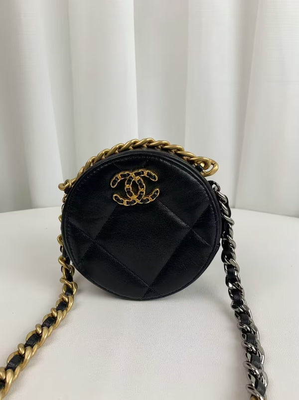 CHANEL 19 Round Clutch with Chain Quilted Leather